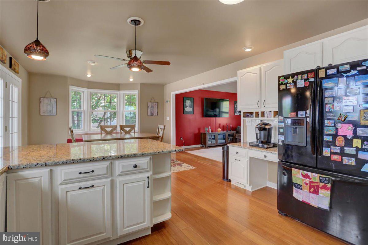 FAIRWAY MEADOWS - Residential