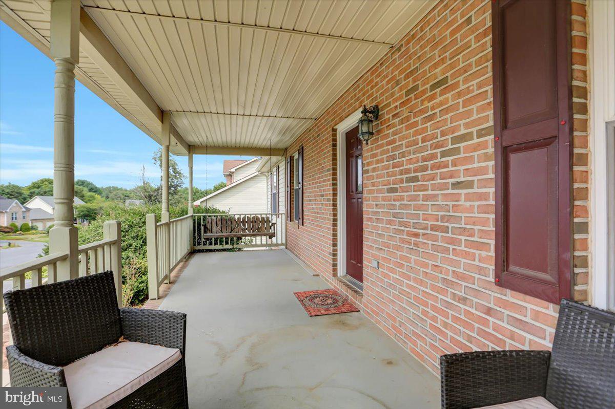 FAIRWAY MEADOWS - Residential