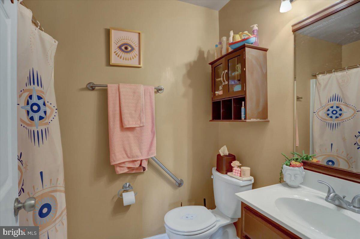 FAIRWAY MEADOWS - Residential