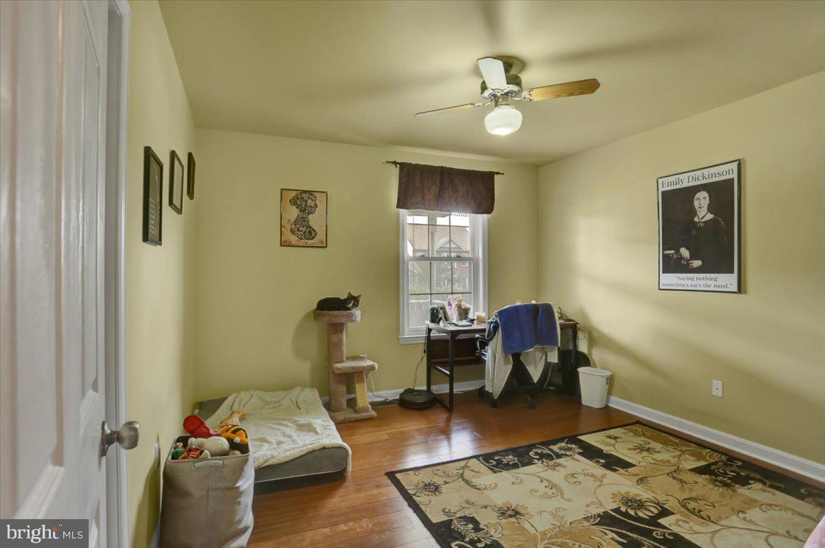 FAIRWAY MEADOWS - Residential