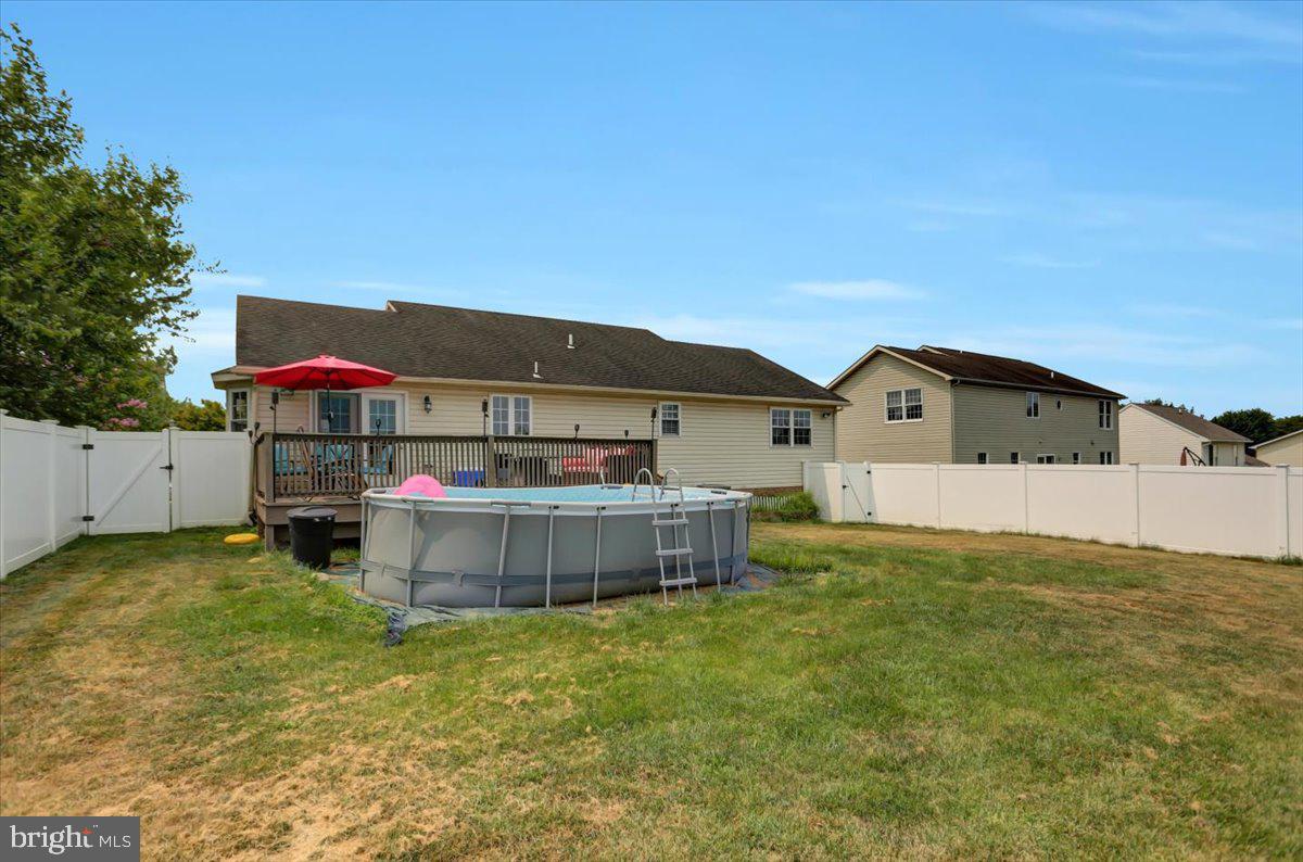 FAIRWAY MEADOWS - Residential