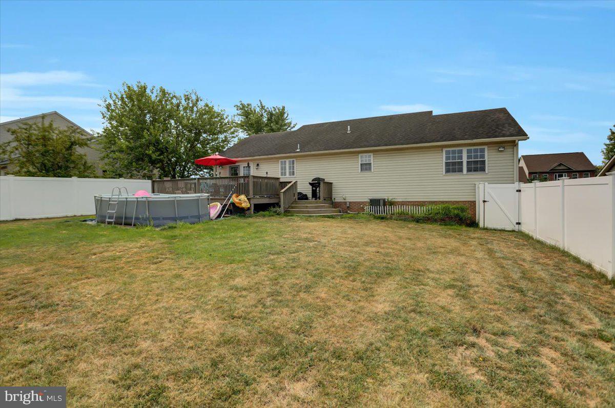 FAIRWAY MEADOWS - Residential