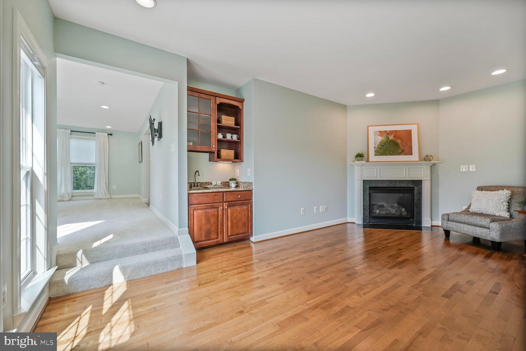 MONTICELLO - Residential