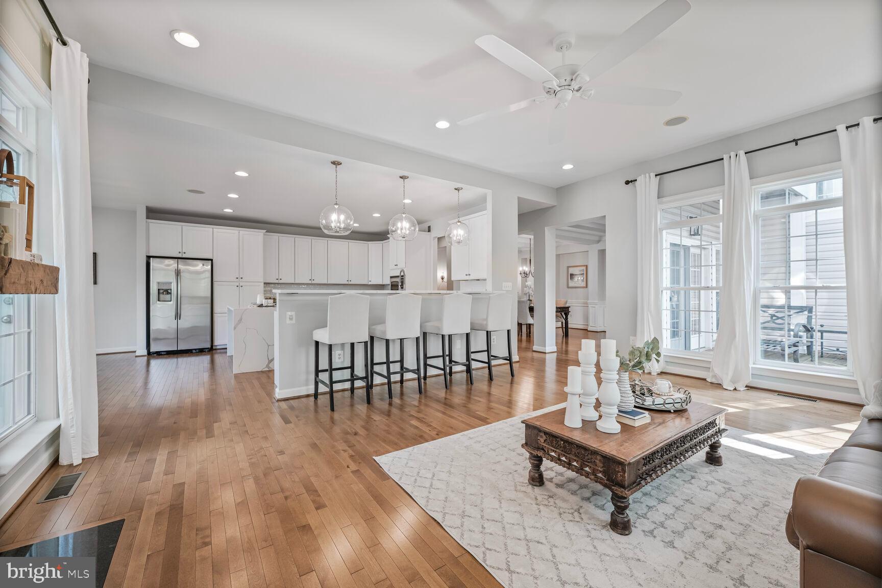 MONTICELLO - Residential