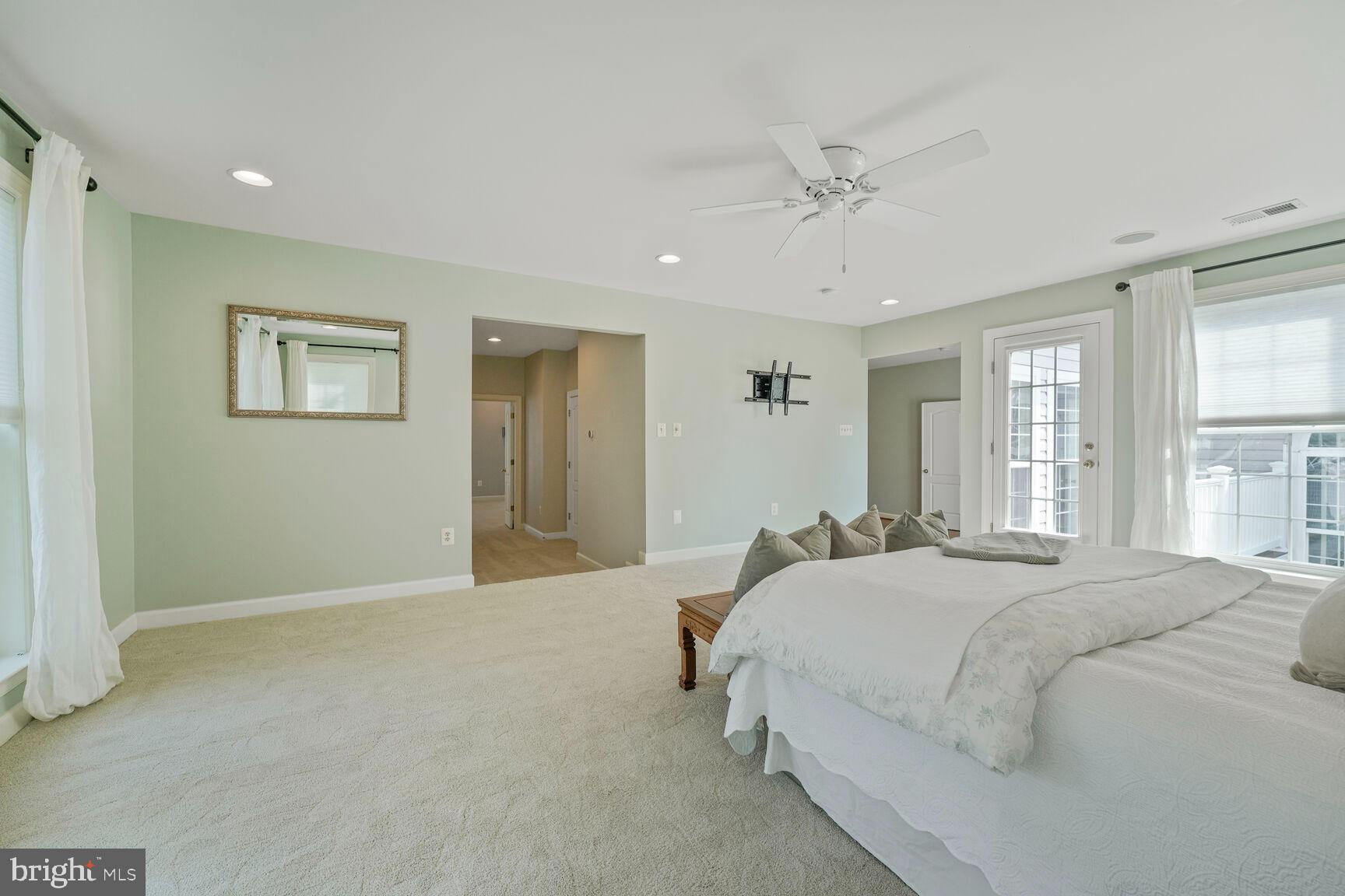 MONTICELLO - Residential