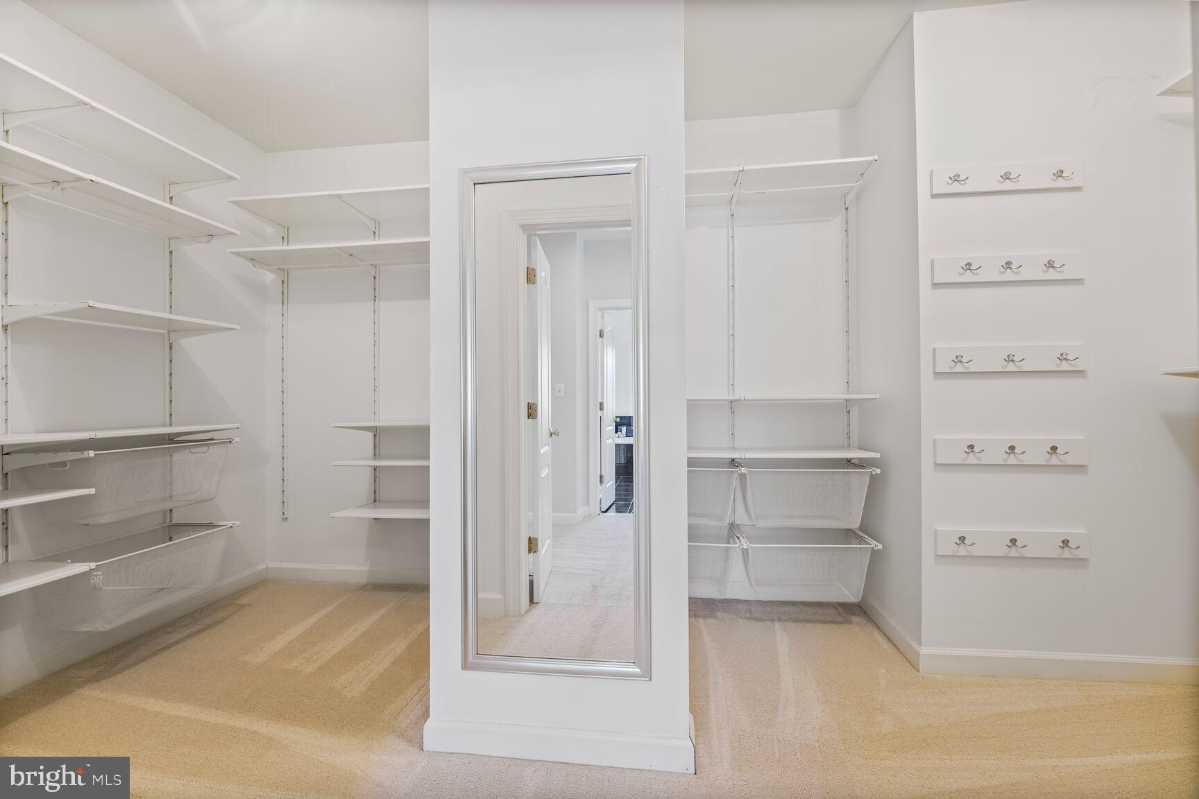 MONTICELLO - Residential