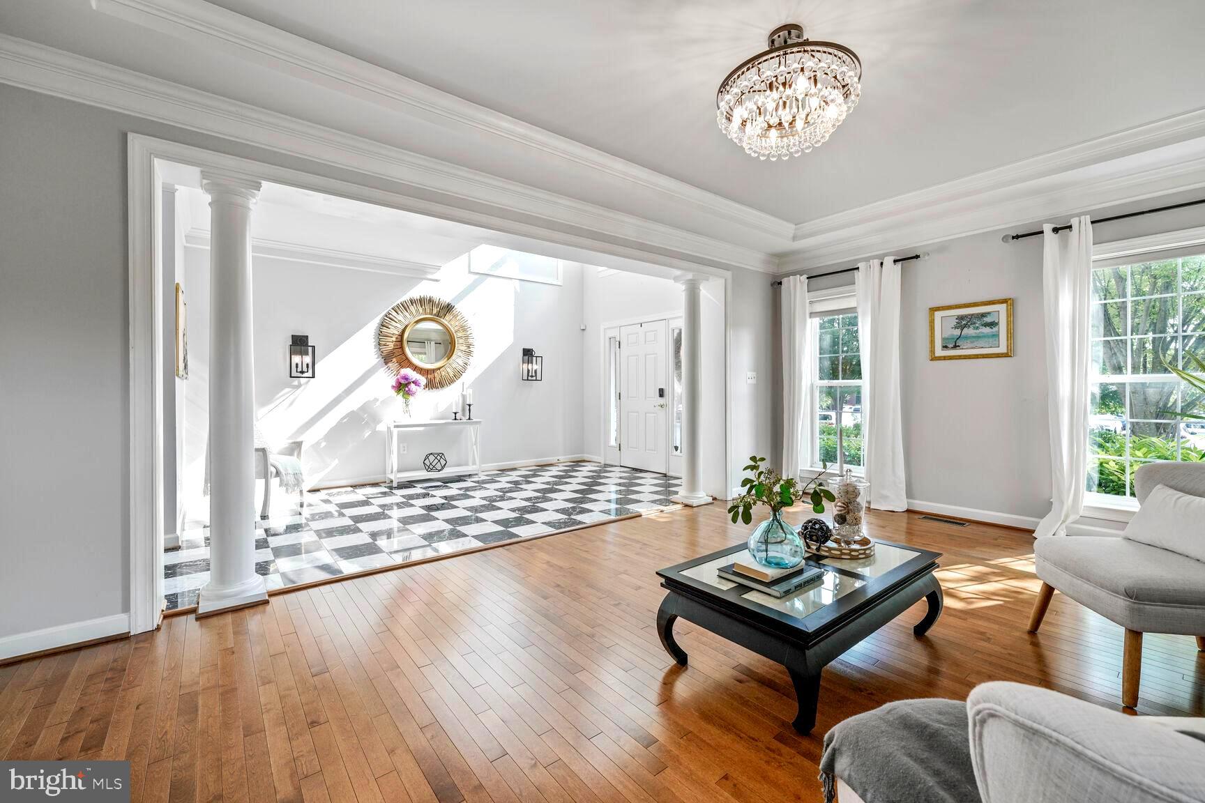 MONTICELLO - Residential