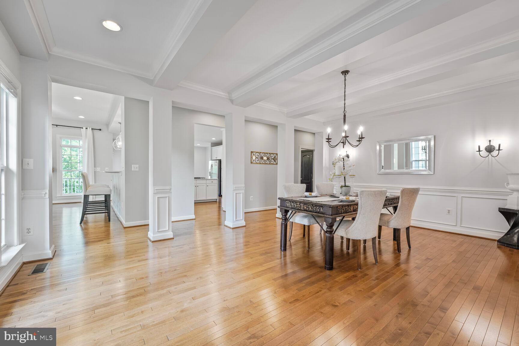 MONTICELLO - Residential