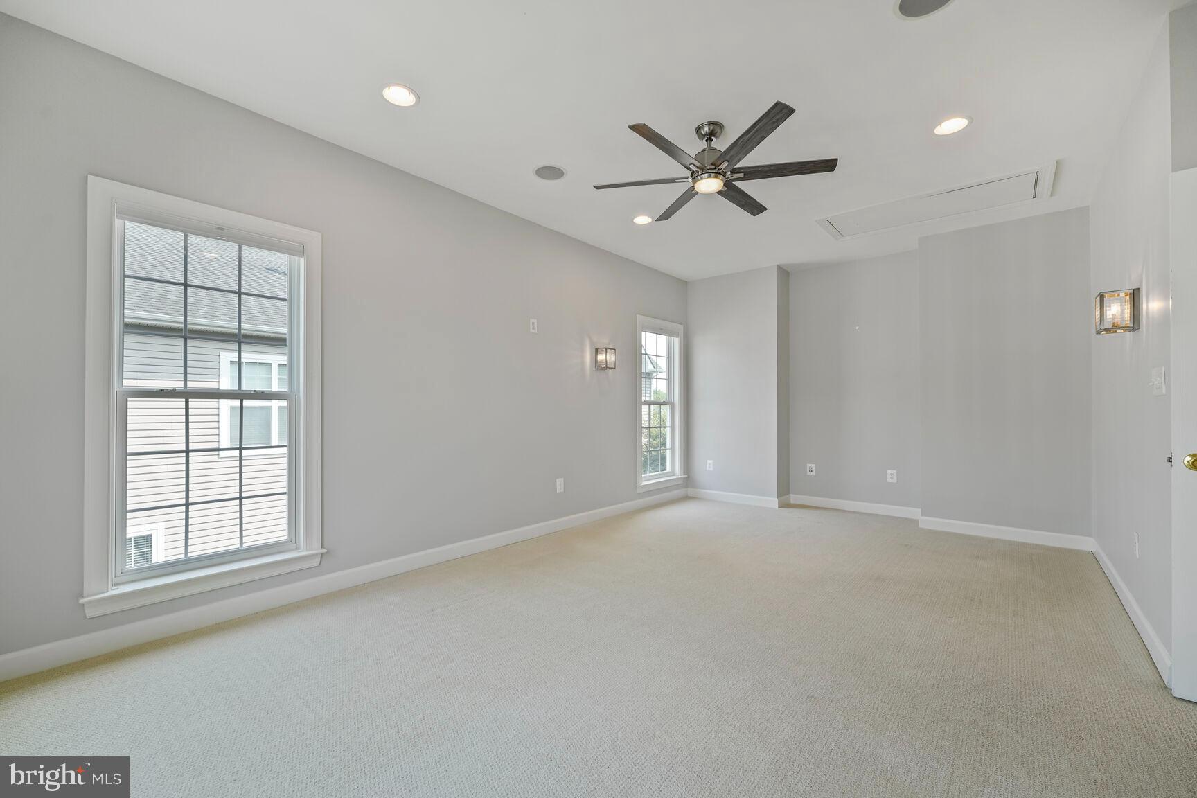 MONTICELLO - Residential