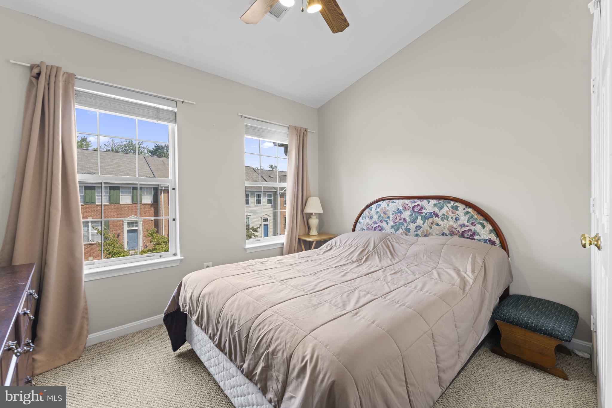 VIENNA STATION - Residential