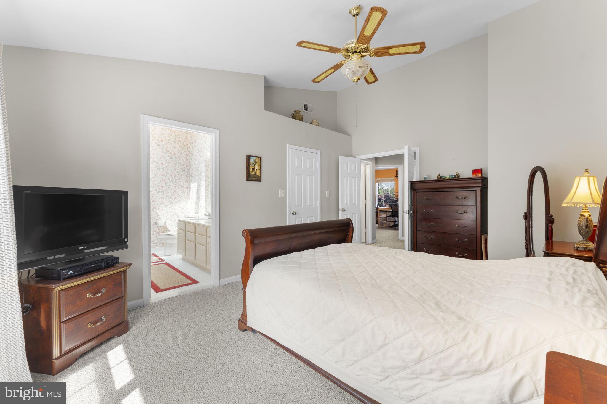 VIENNA STATION - Residential