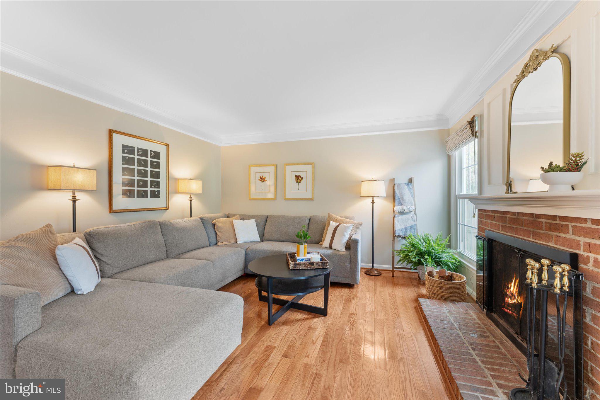 WOODLAND VILLAGE - Residential