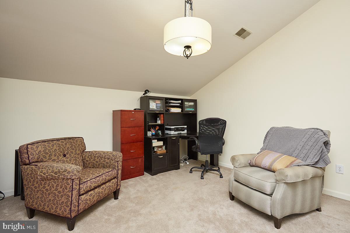 WASHINGTONIAN CENTER - Residential Lease