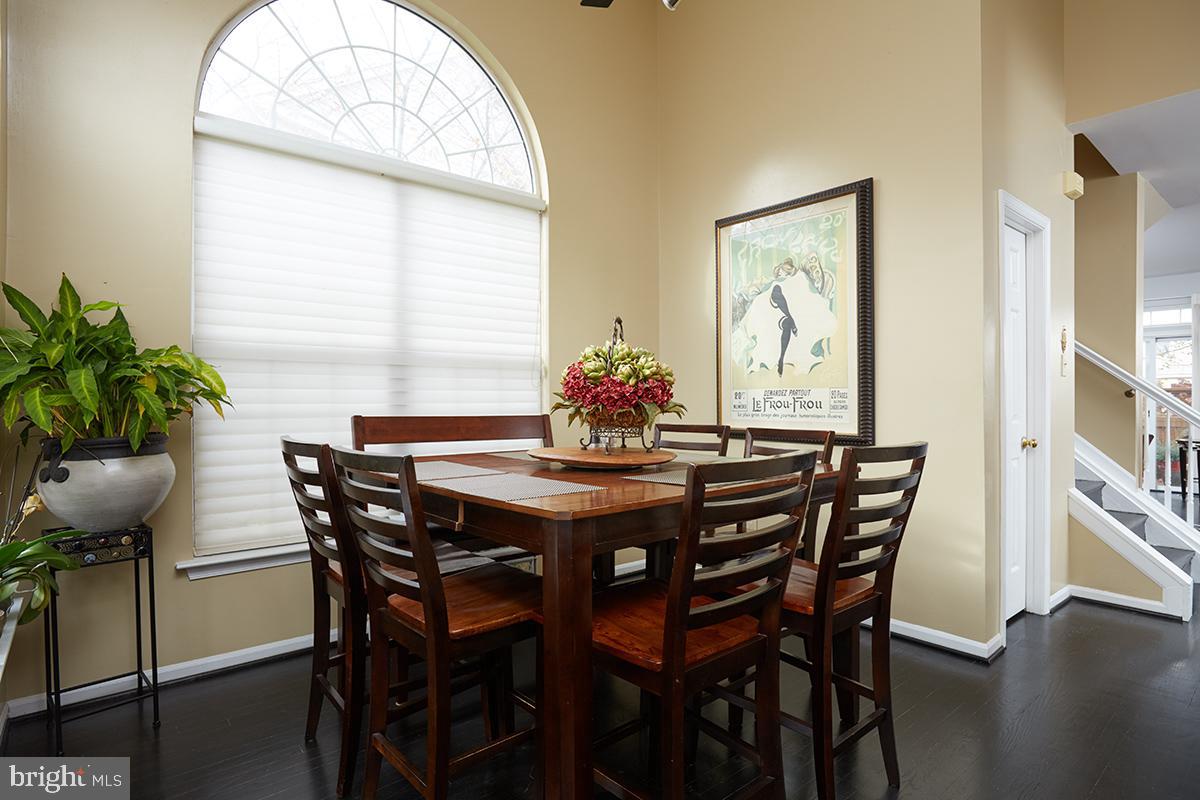 WASHINGTONIAN CENTER - Residential Lease