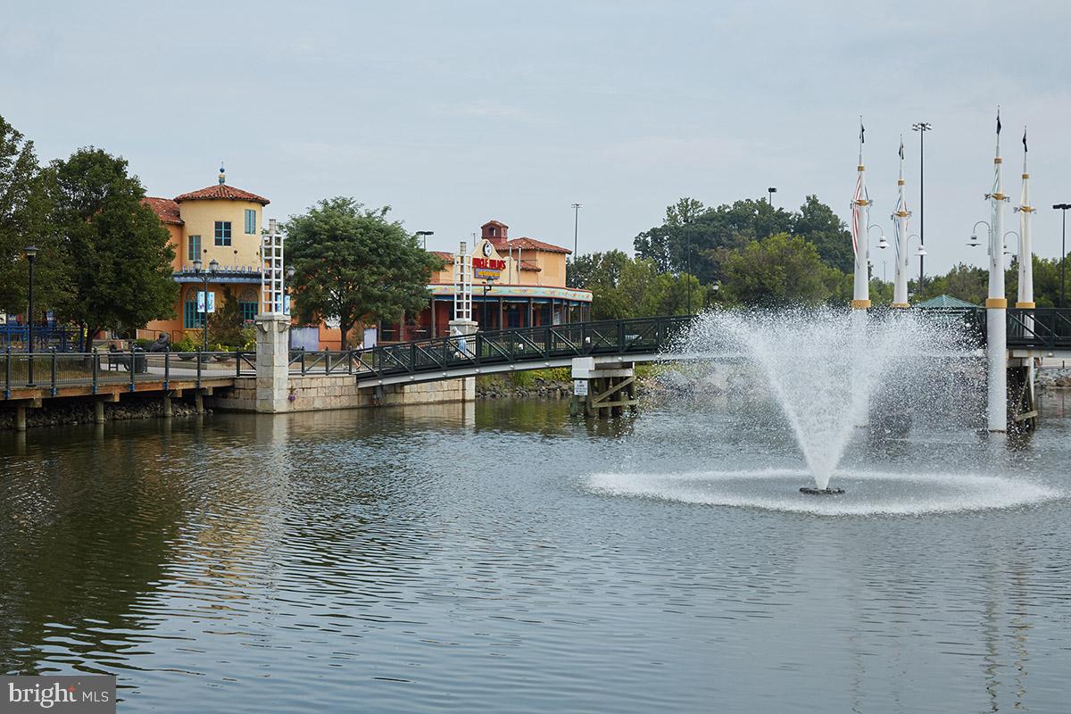 WASHINGTONIAN CENTER - Residential Lease