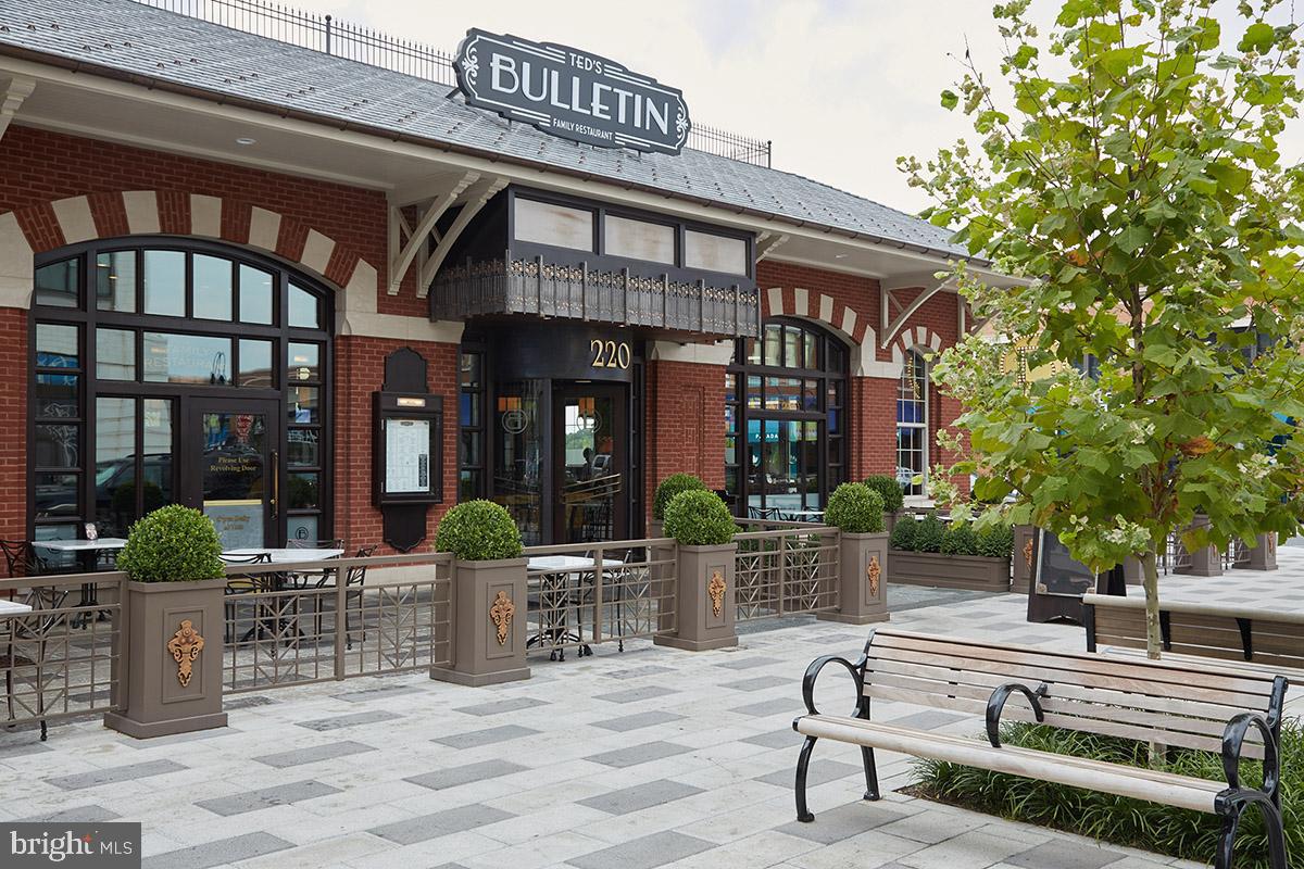 WASHINGTONIAN CENTER - Residential Lease