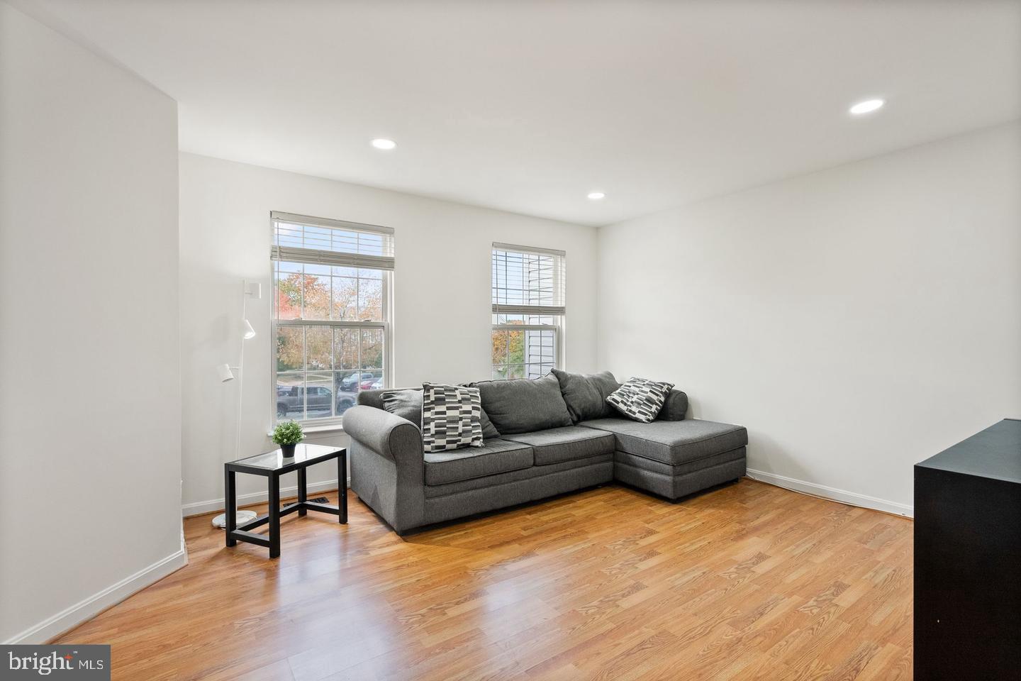 VILLAGES AT SAYBROOKE - Residential Lease