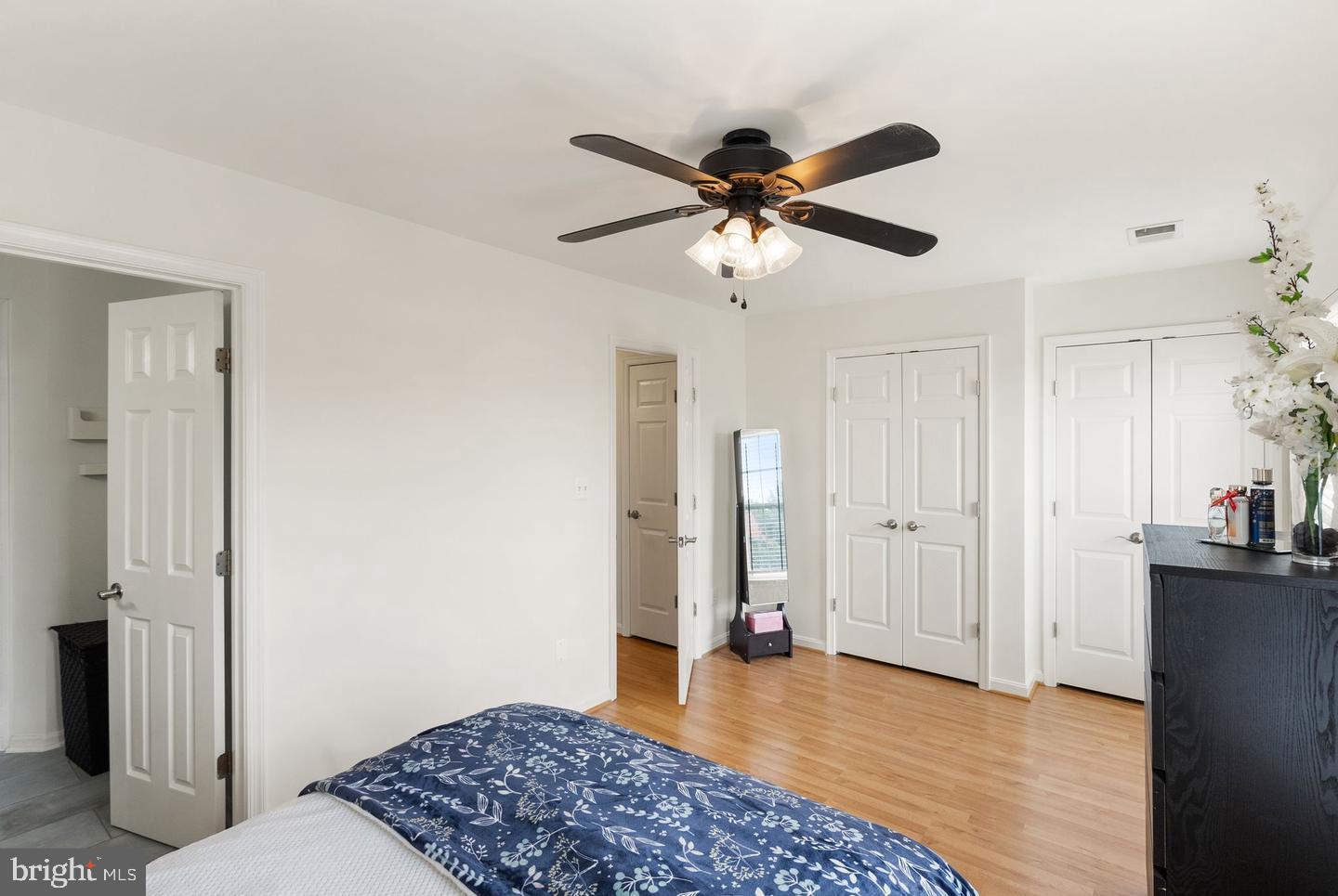 VILLAGES AT SAYBROOKE - Residential Lease