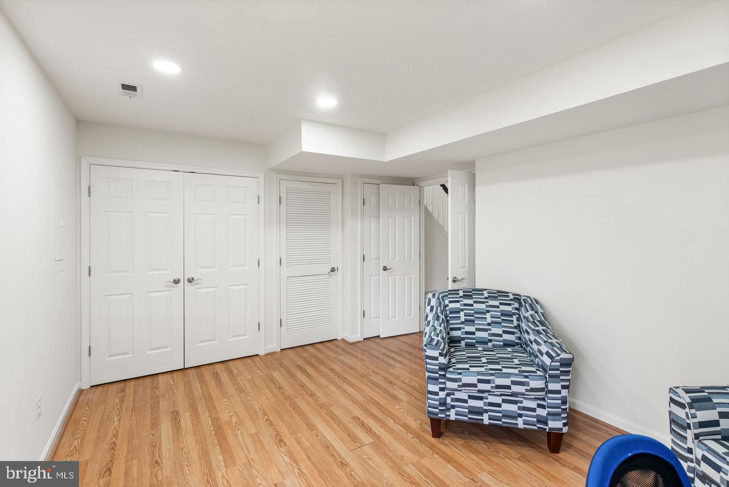 VILLAGES AT SAYBROOKE - Residential Lease