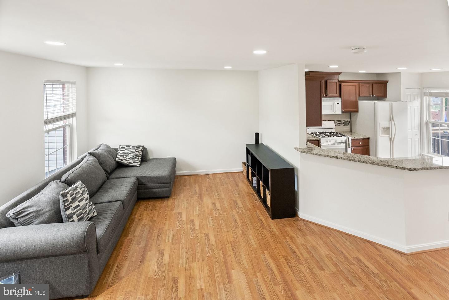 VILLAGES AT SAYBROOKE - Residential Lease