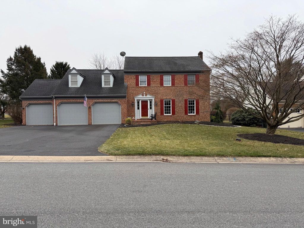 Photo of 114 James Street, LEOLA, PA 17540 (MLS # PALA2082172)