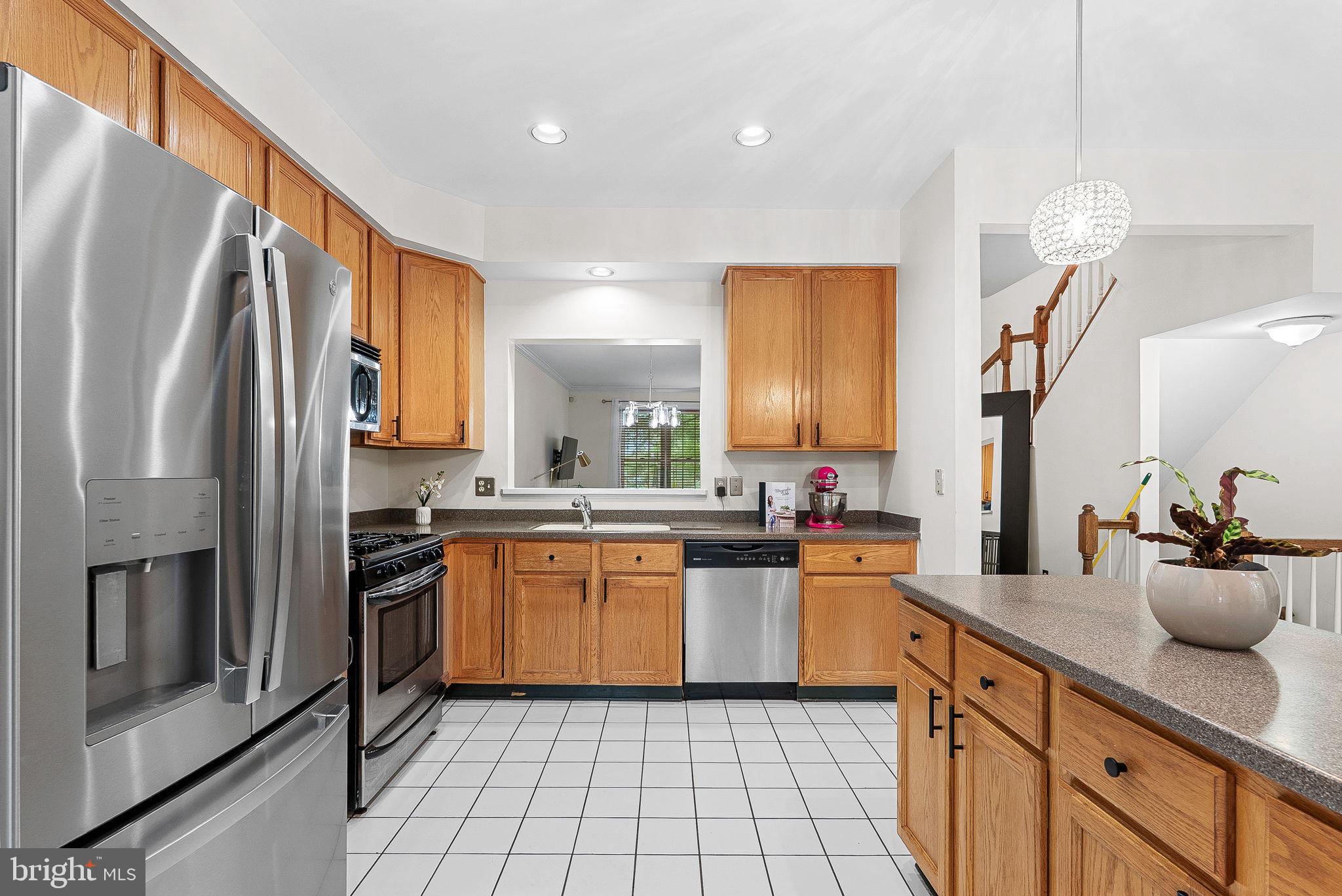 HUNTLEY MEADOWS - Residential