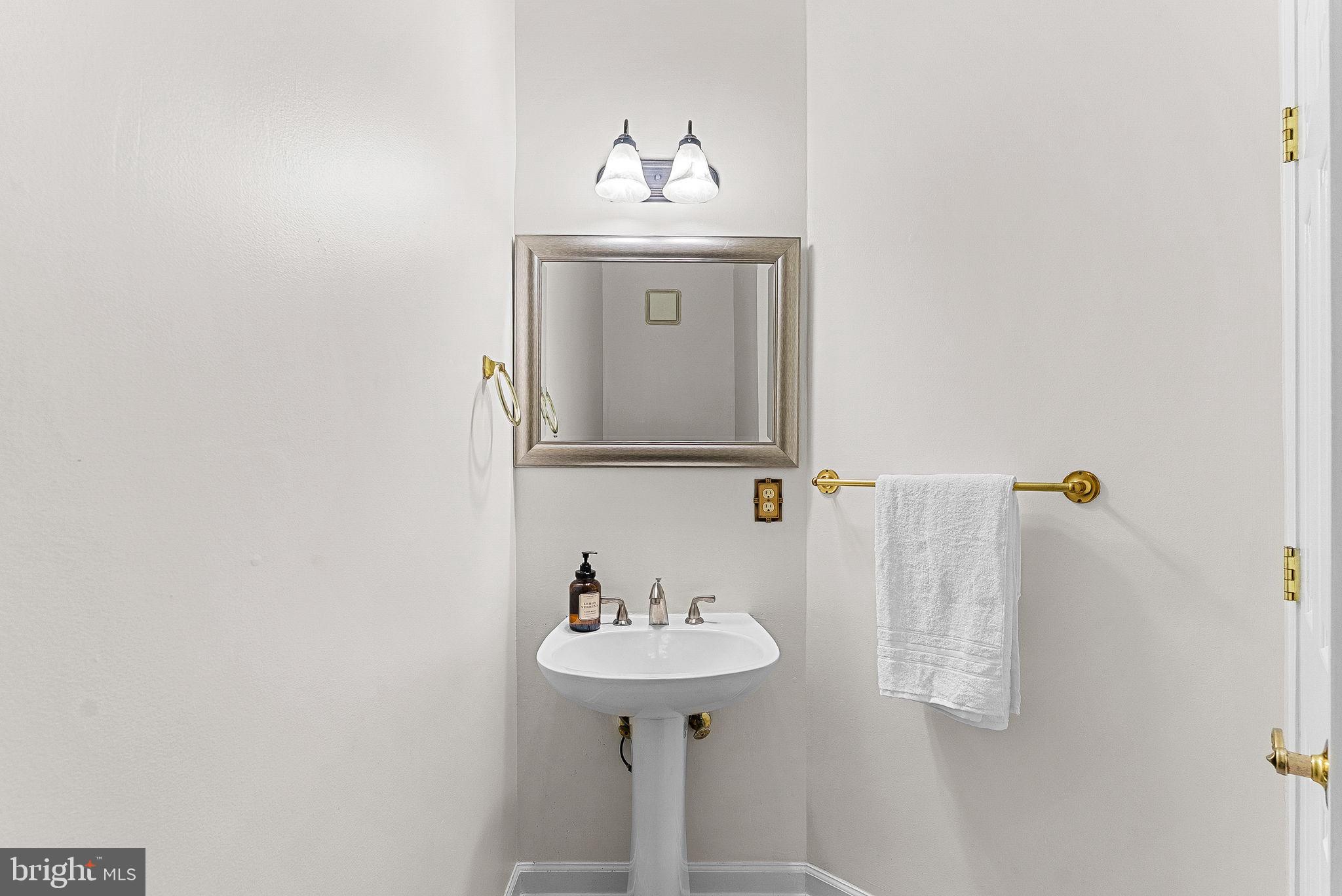 HUNTLEY MEADOWS - Residential