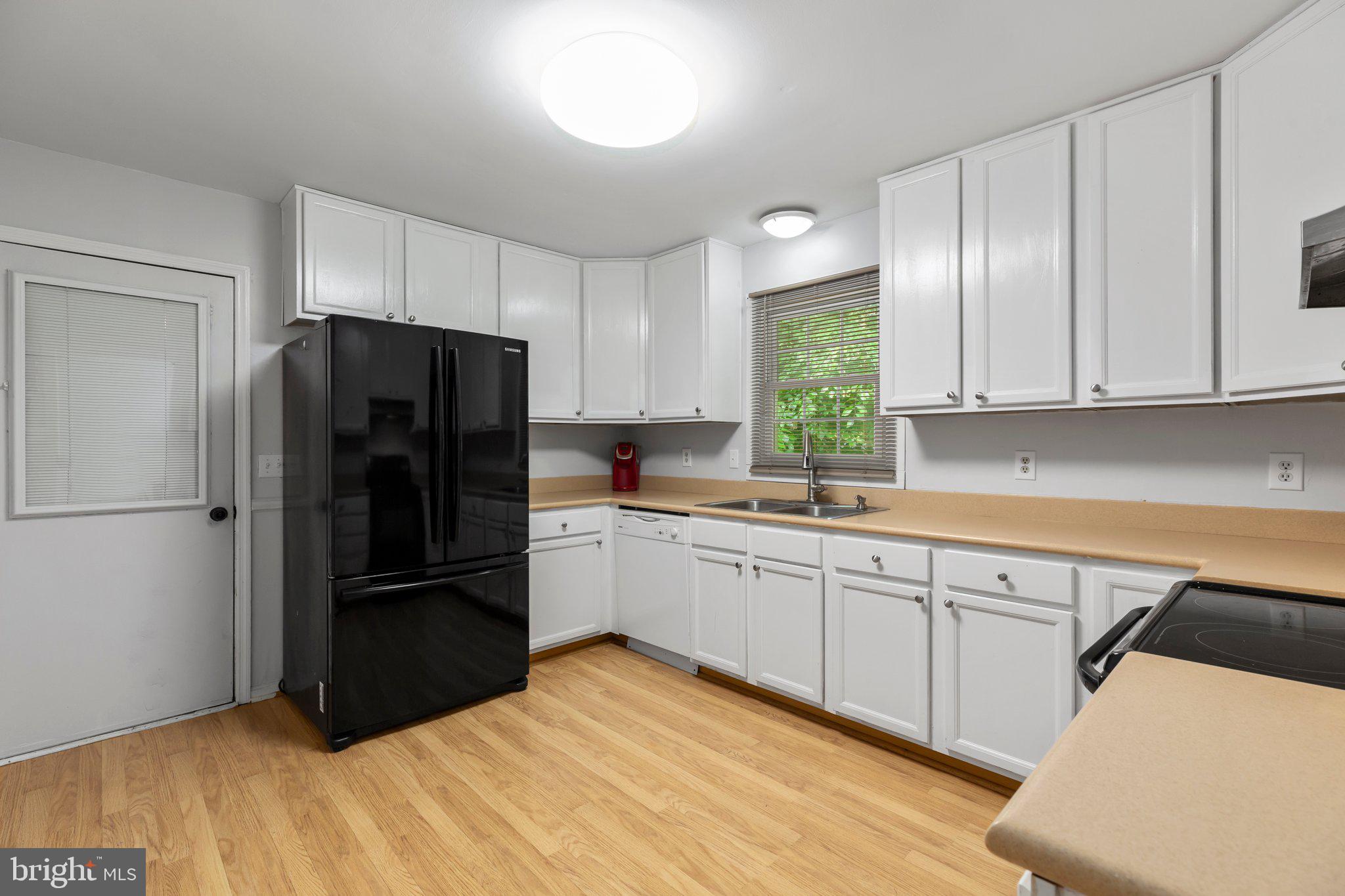 STAFFORD HEIGHTS - Residential