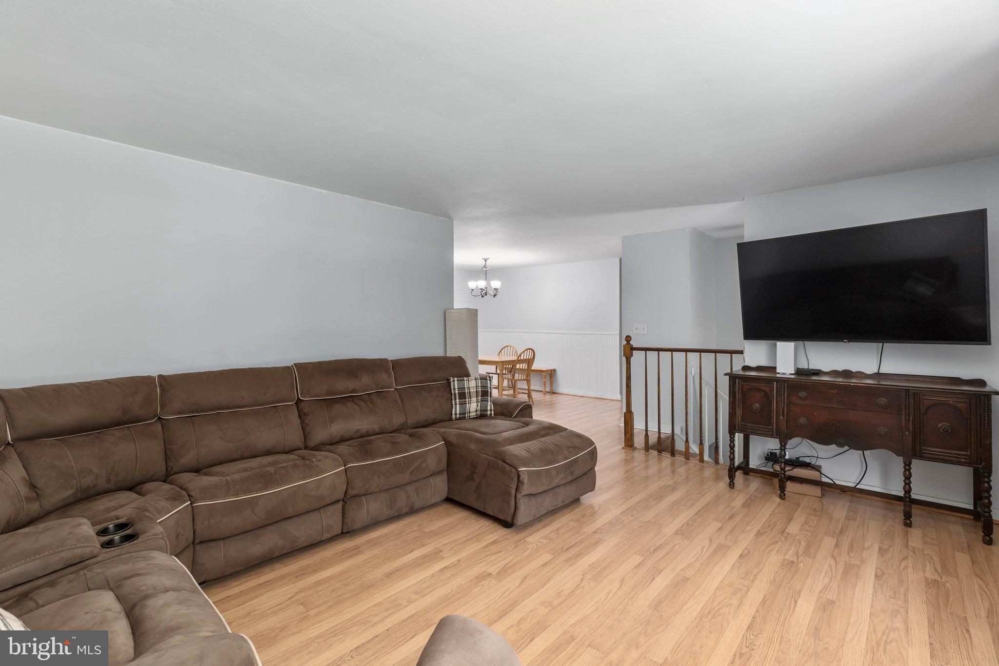 STAFFORD HEIGHTS - Residential