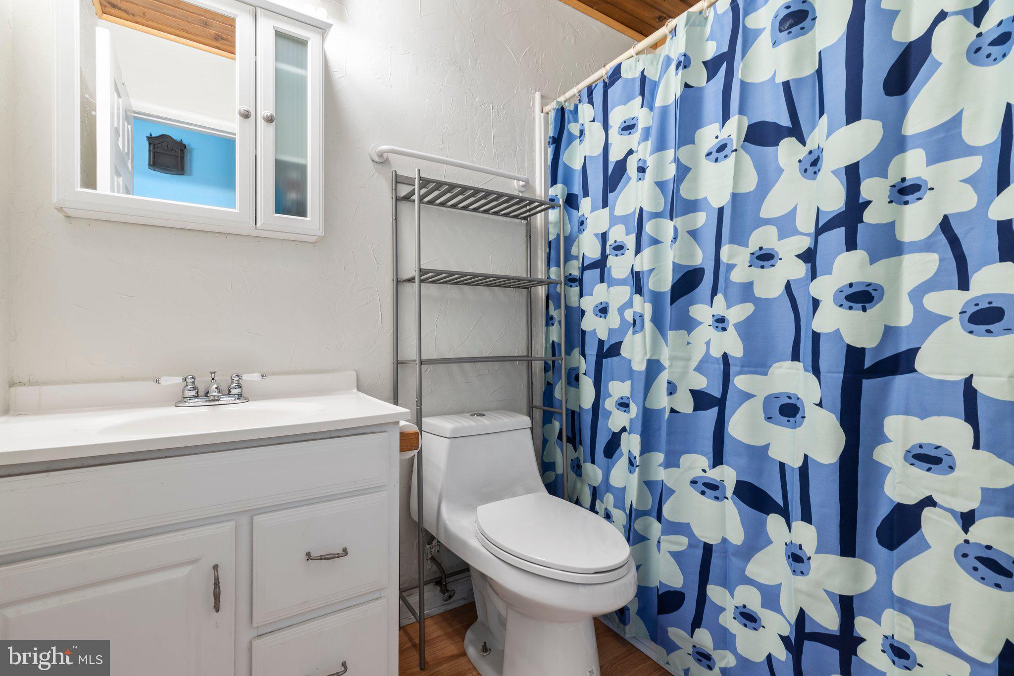 STAFFORD HEIGHTS - Residential