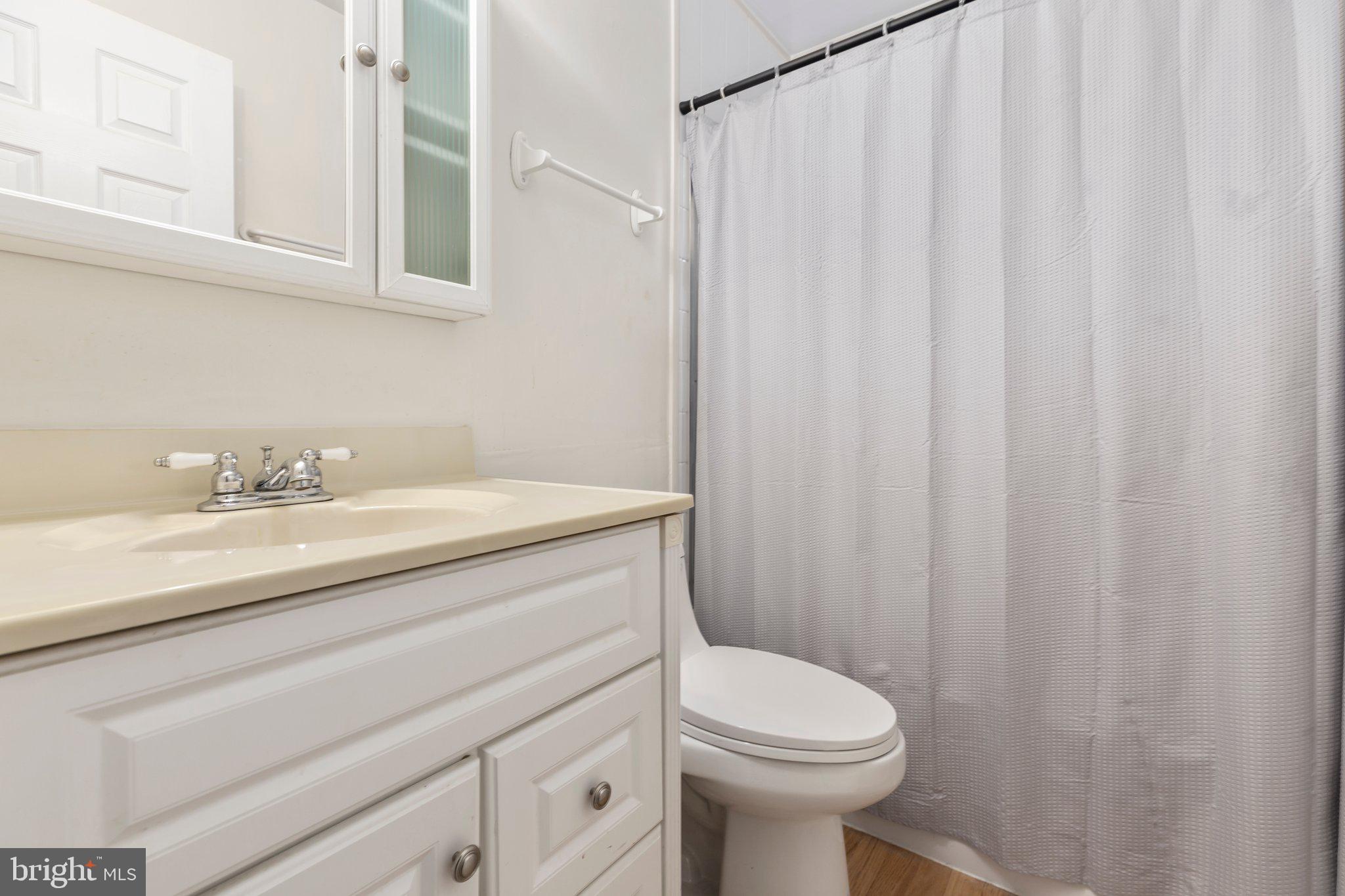 STAFFORD HEIGHTS - Residential