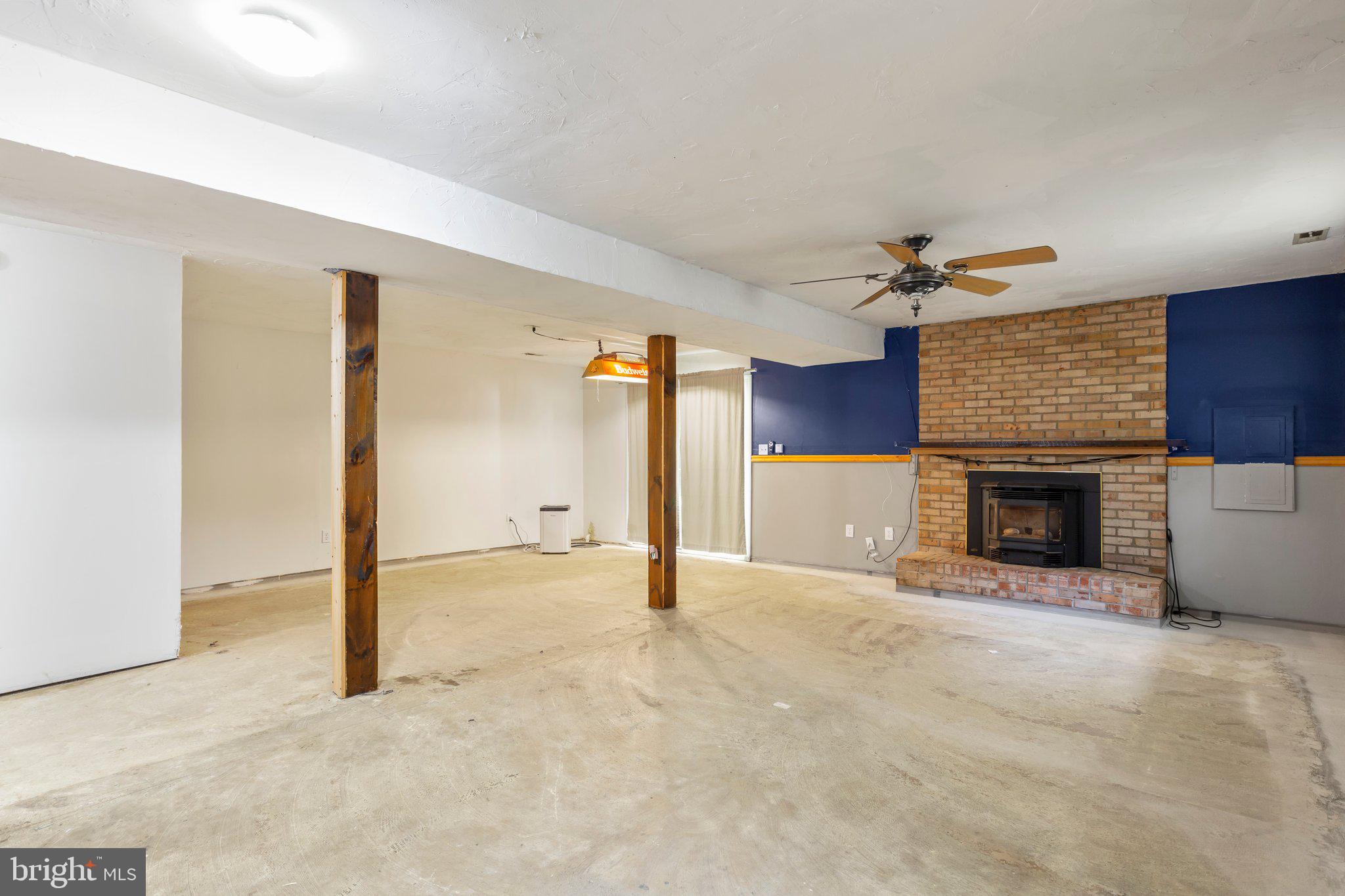 STAFFORD HEIGHTS - Residential