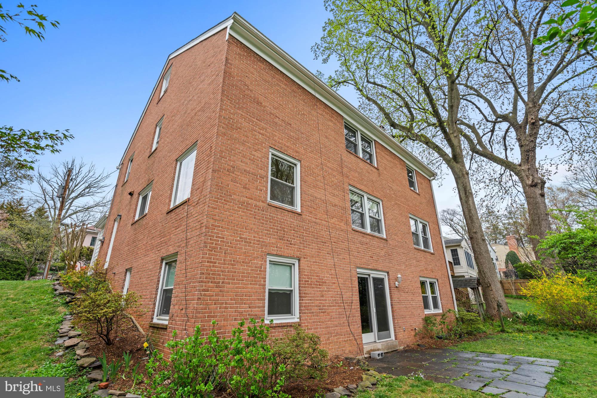 GLEN ECHO HEIGHTS - Residential