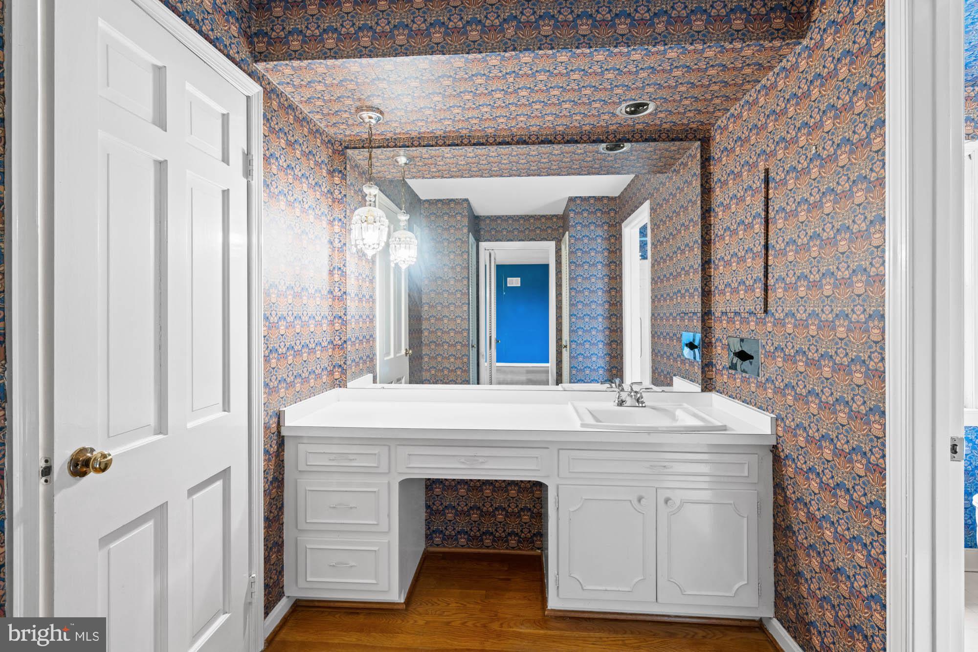 GLEN ECHO HEIGHTS - Residential