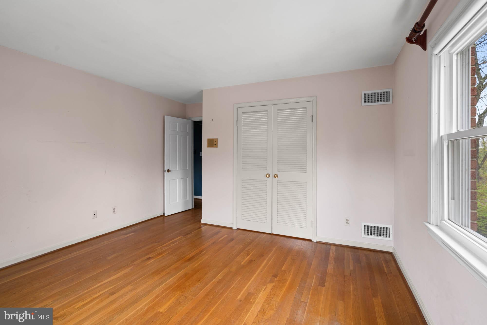 GLEN ECHO HEIGHTS - Residential