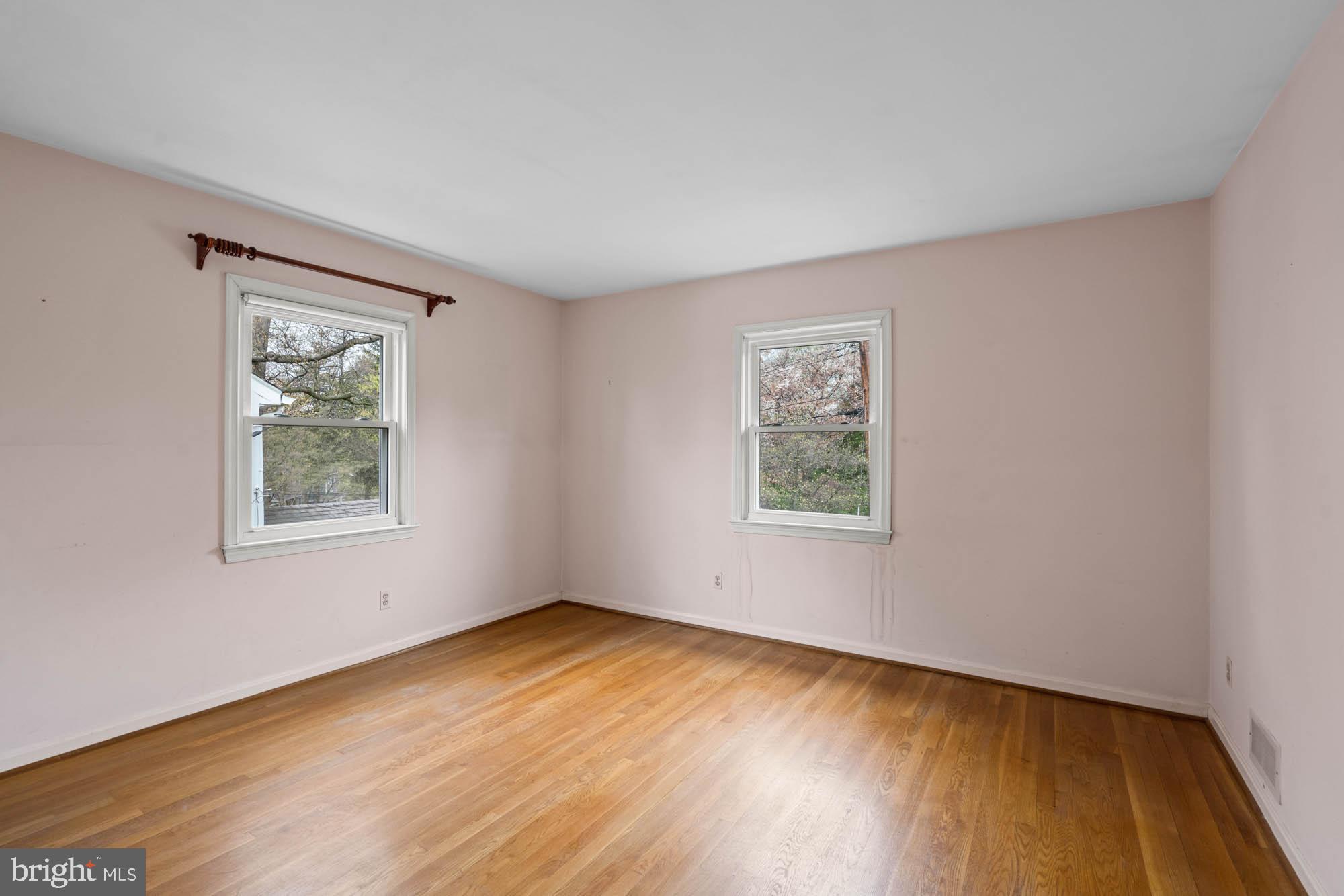 GLEN ECHO HEIGHTS - Residential