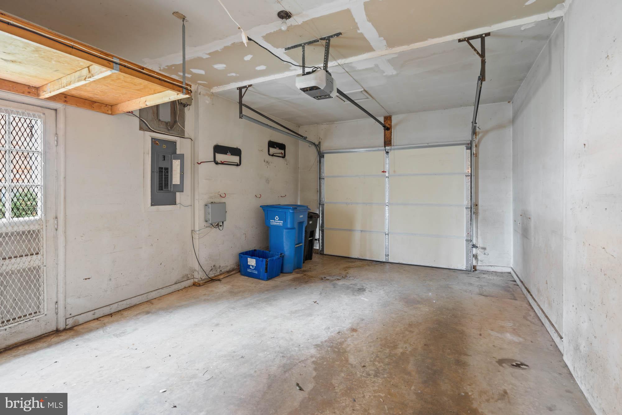 GLEN ECHO HEIGHTS - Residential