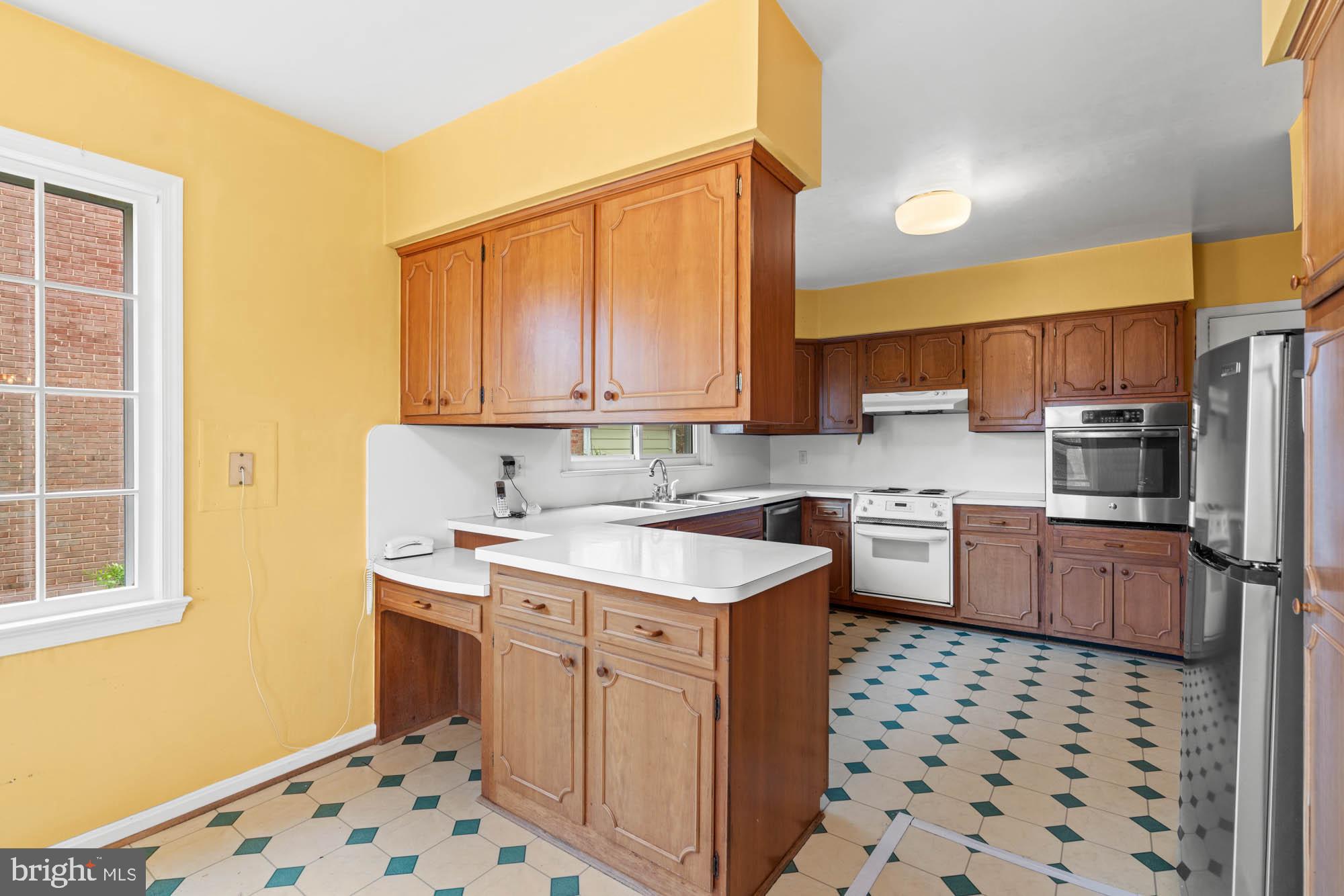 GLEN ECHO HEIGHTS - Residential