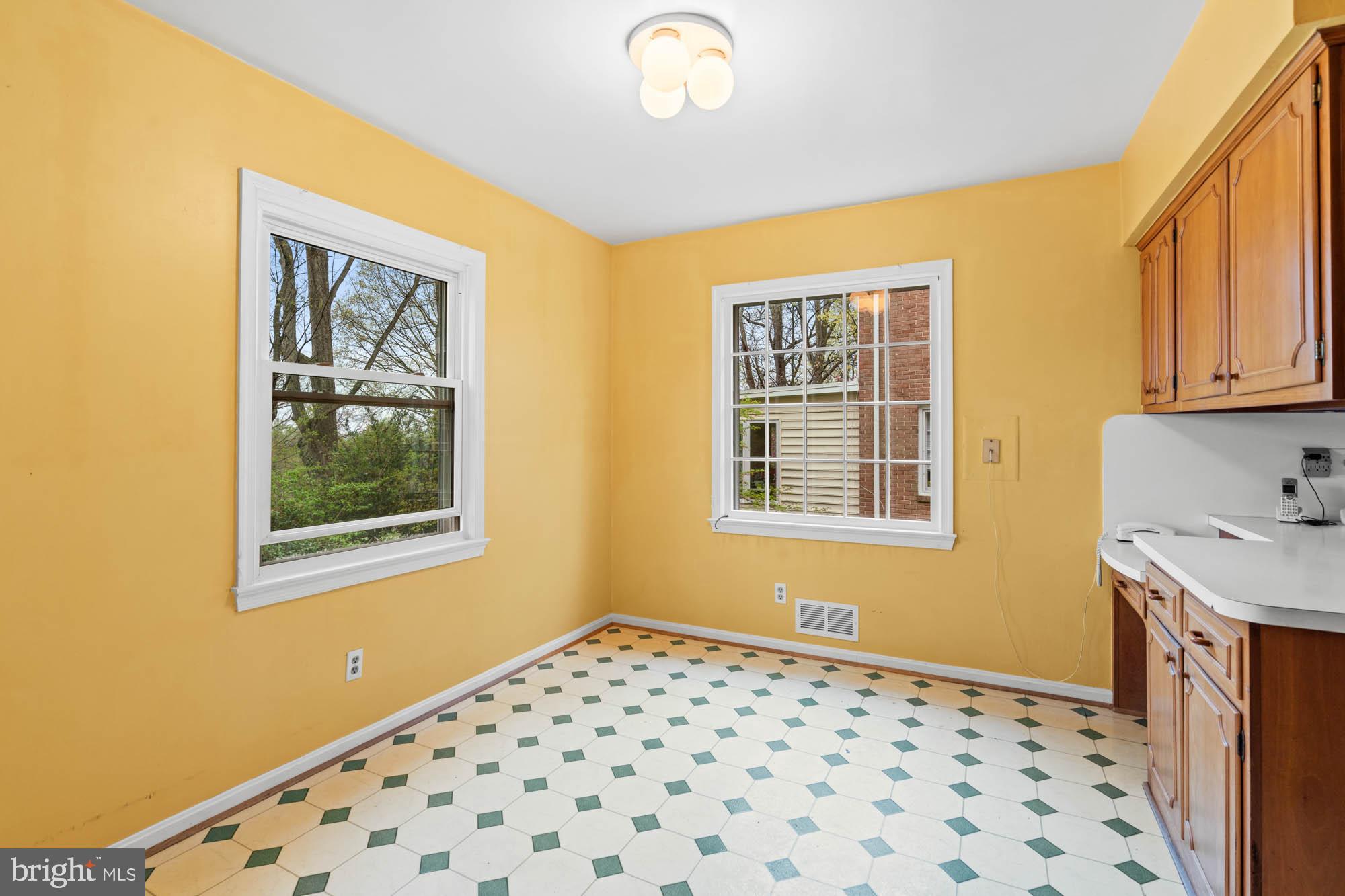 GLEN ECHO HEIGHTS - Residential