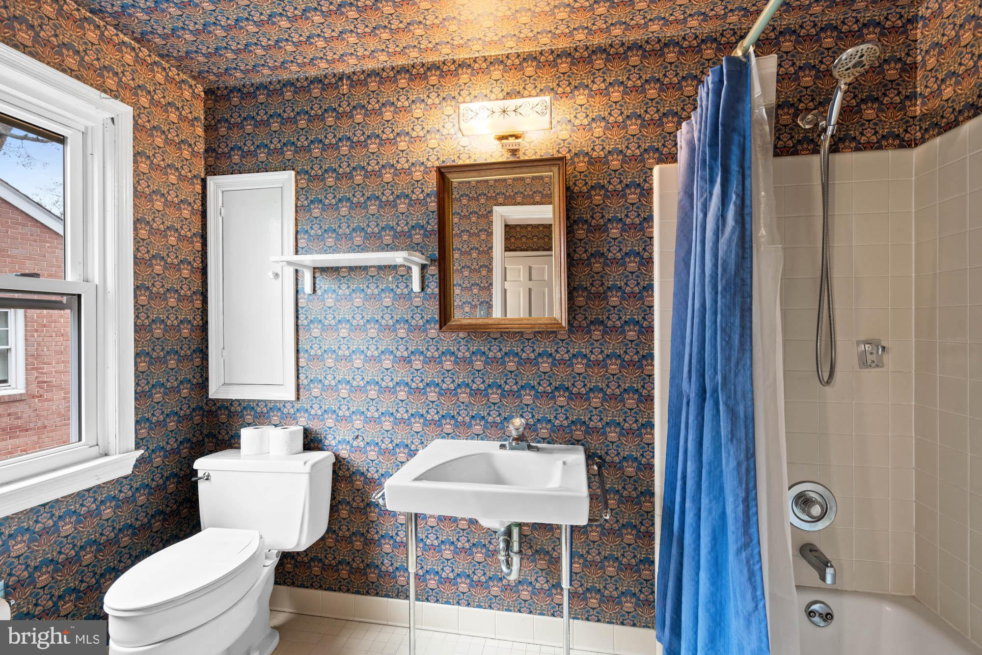 GLEN ECHO HEIGHTS - Residential