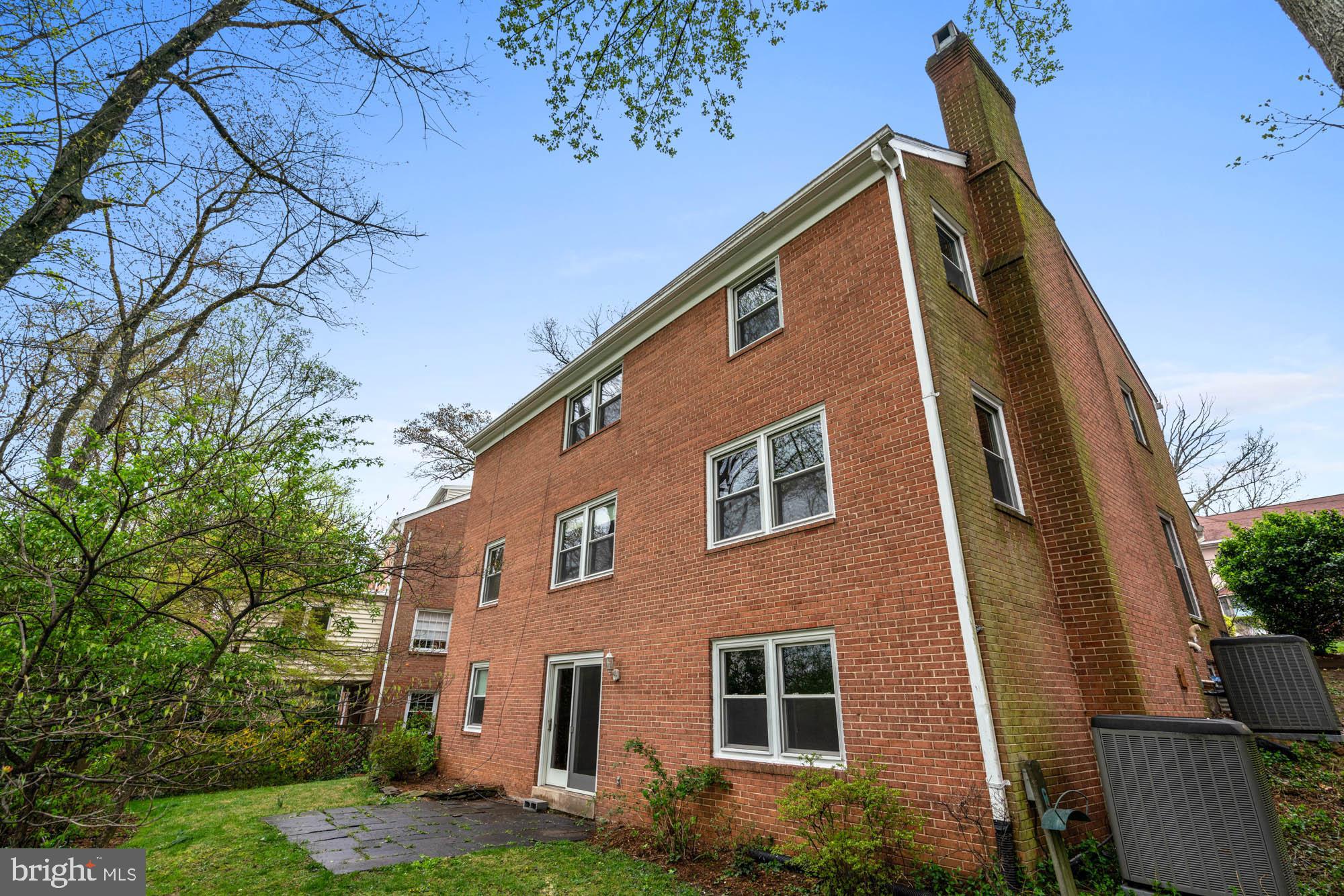 GLEN ECHO HEIGHTS - Residential