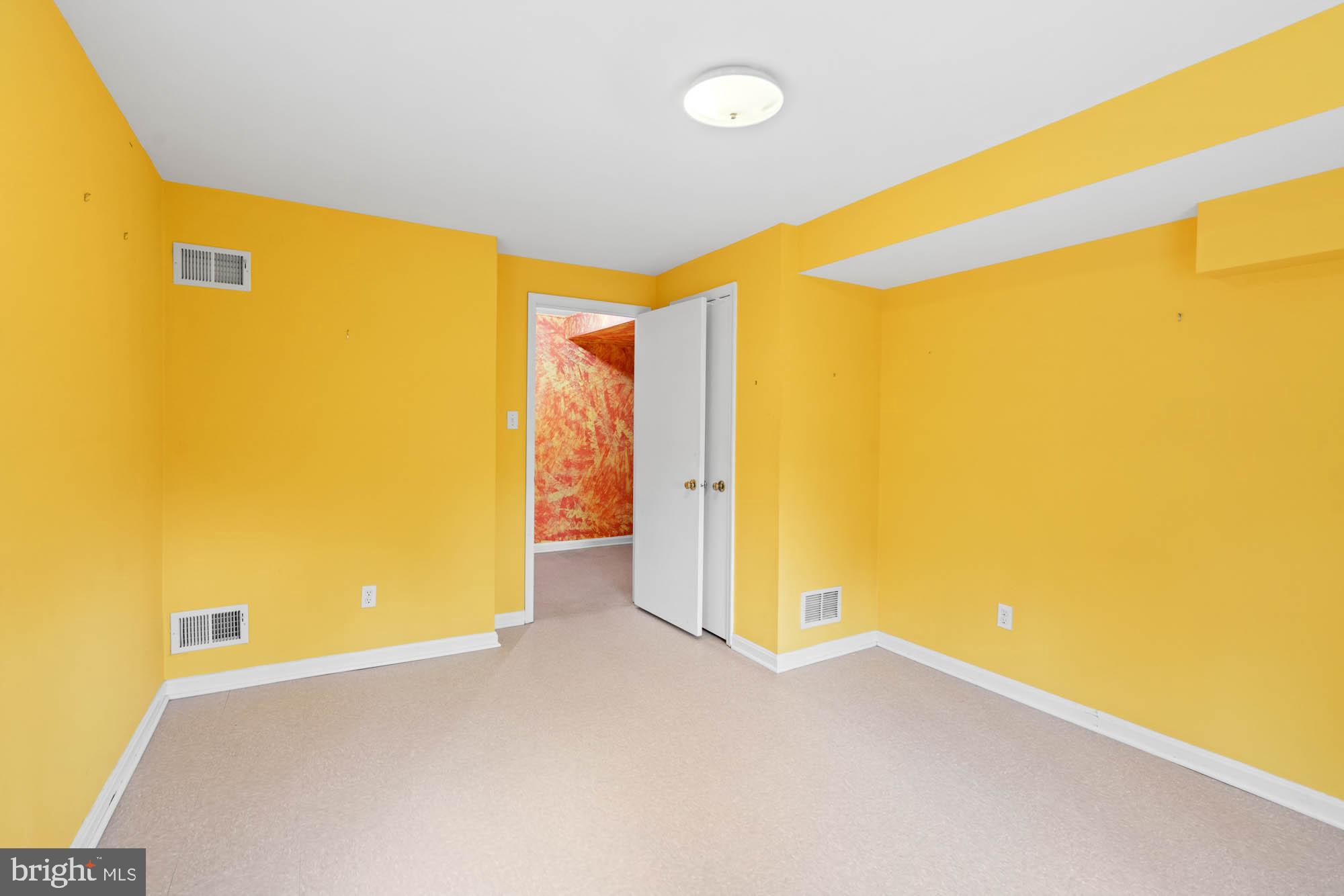 GLEN ECHO HEIGHTS - Residential