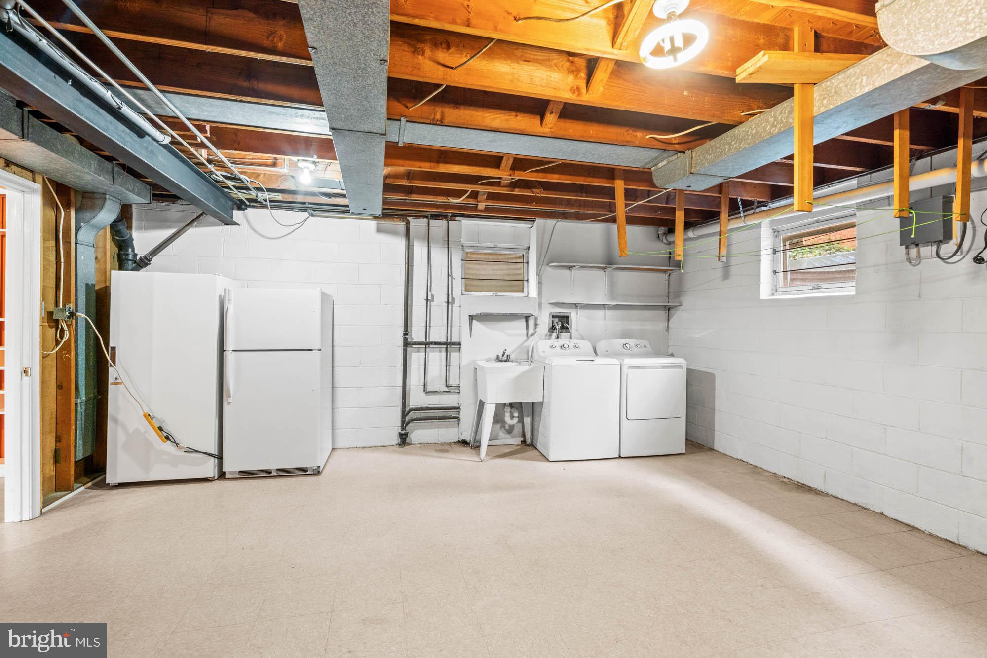 GLEN ECHO HEIGHTS - Residential