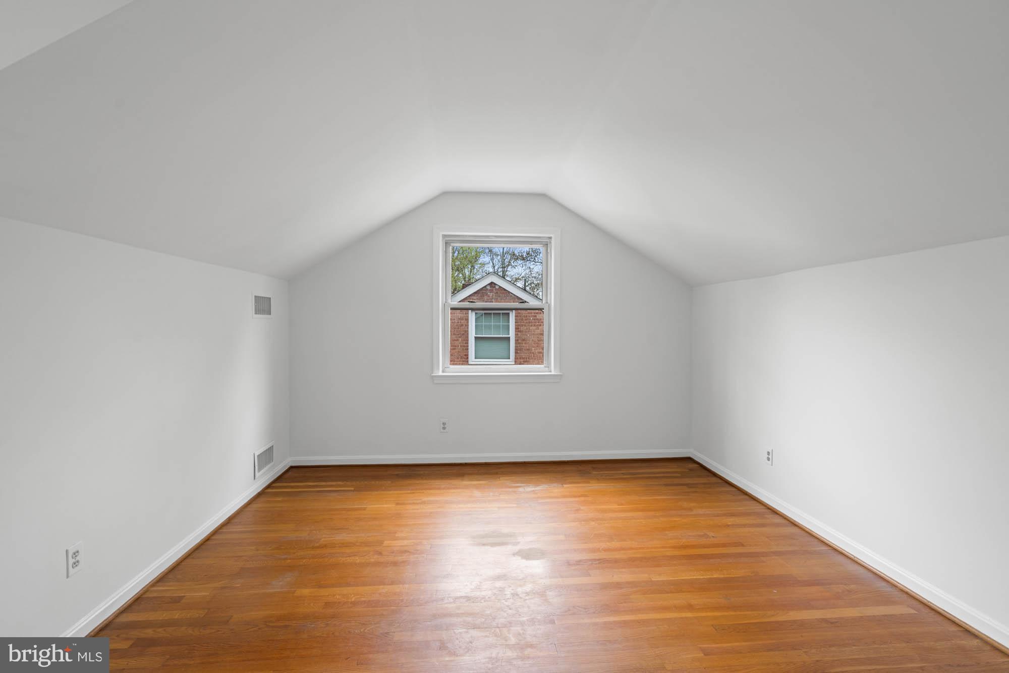 GLEN ECHO HEIGHTS - Residential