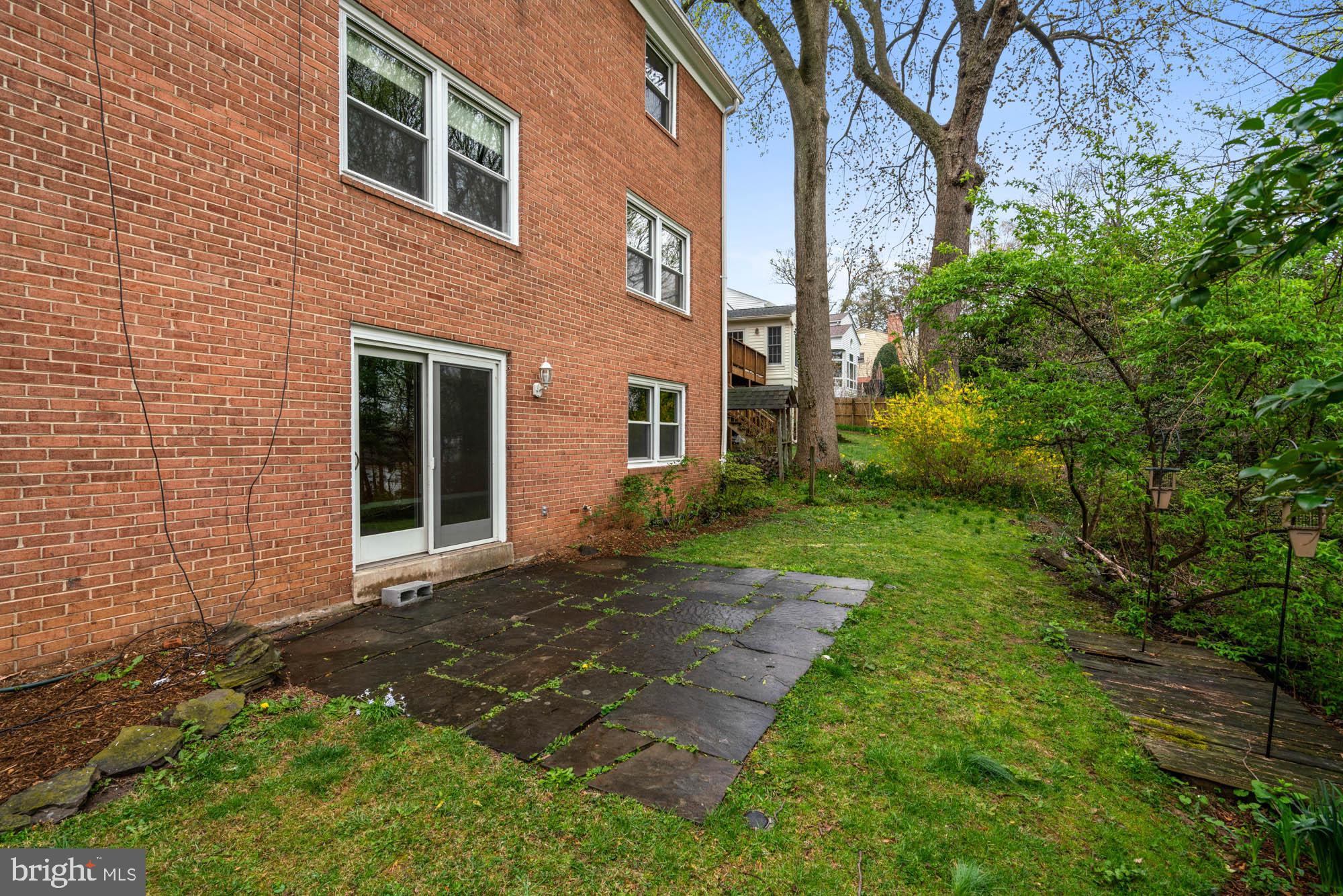 GLEN ECHO HEIGHTS - Residential