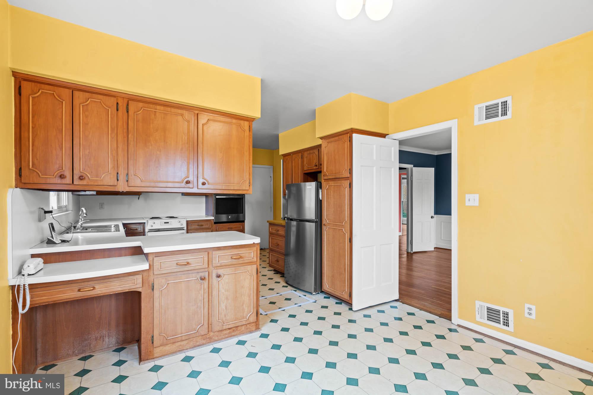 GLEN ECHO HEIGHTS - Residential