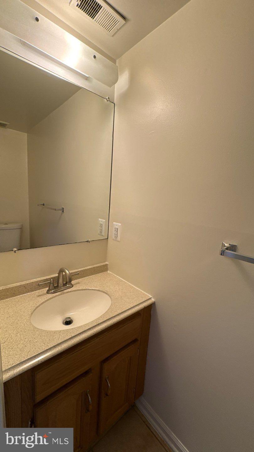 VILLAGE OF HICKORY RIDGE - Residential Lease