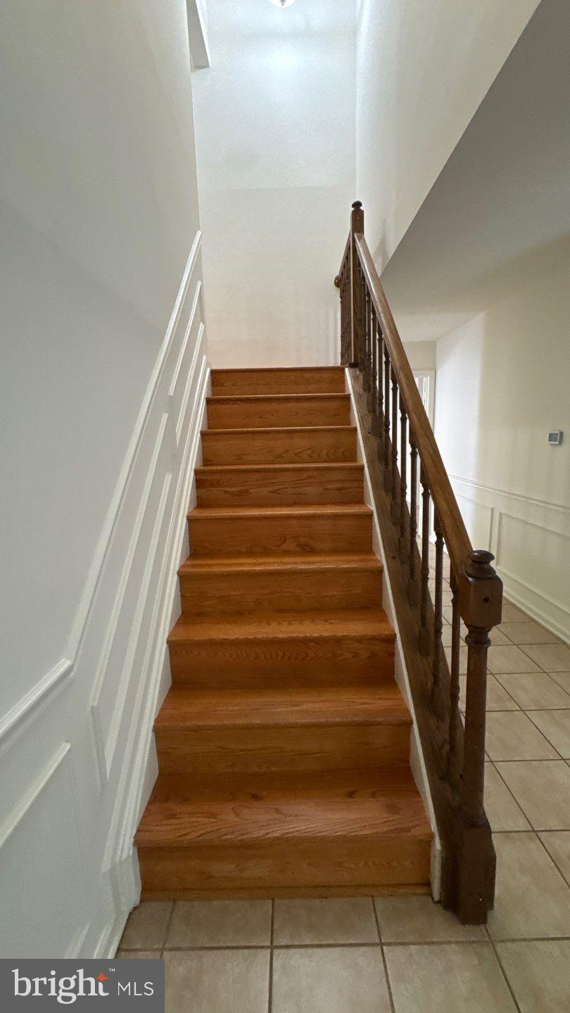 VILLAGE OF HICKORY RIDGE - Residential Lease