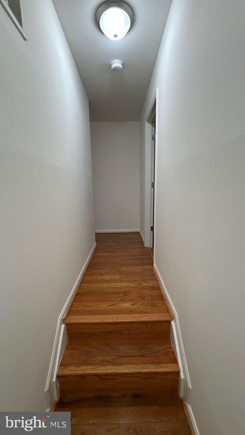 VILLAGE OF HICKORY RIDGE - Residential Lease