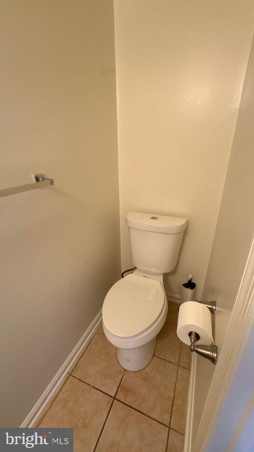 VILLAGE OF HICKORY RIDGE - Residential Lease